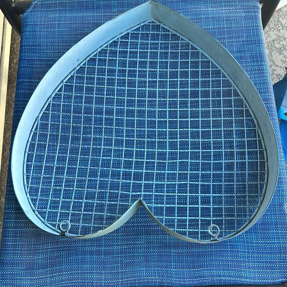 Metal Heart - Picture 2 of 4